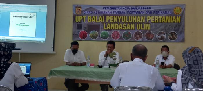 Mengendalikan OPT dengan Memperhatikan Lingkungan
