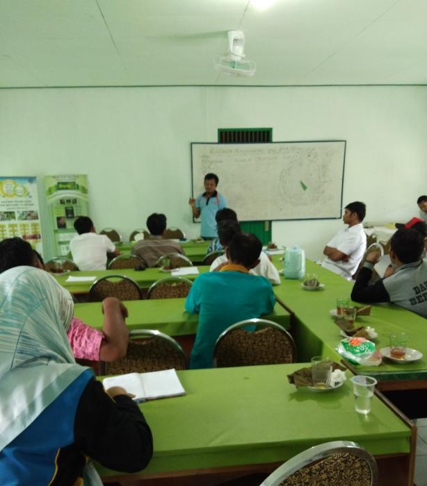 Menumbuh Kembangkan Kelompok Tani