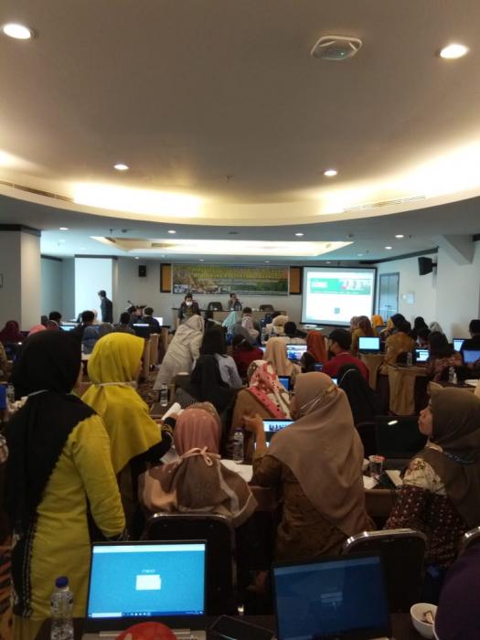 Apresiasi Petugas Admin Simluhtan Mendukung Konstratani Tahun 2020 Gelombang Ke 2 Dihadiri Semua Admin Simluhtan Kabupaten / Kota  Dan Kecamatan Se Sulawesi Selatan