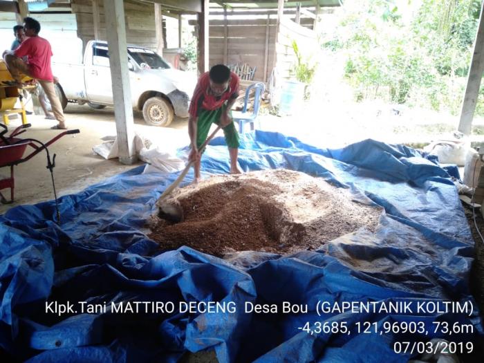 PEMBUATAN SUPER BOKASHI LIMBAH TERNAK 