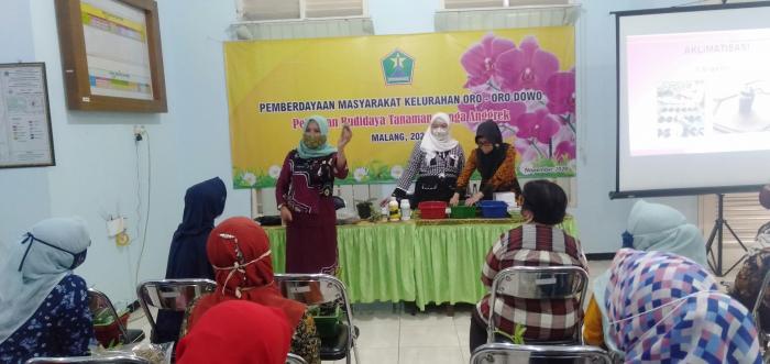Pelatihan Budidaya Anggrek 