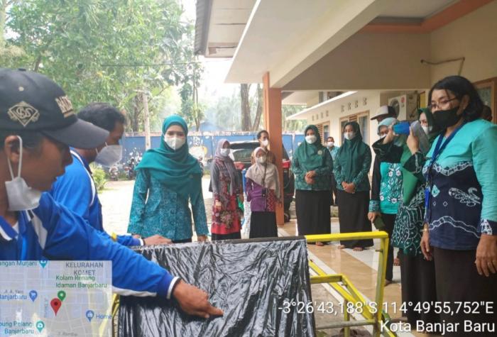 Petani Dan Teknologi Tepat Guna