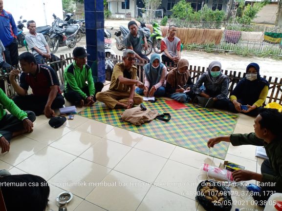 Demontrasi Cara Pembuatan Paeni Bacillus Di Csa Simurp Kecamatan Gantar Indramayu