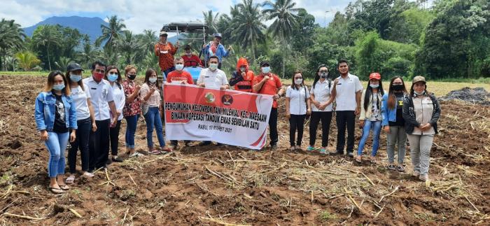 GIAT KELOMPOK TANI MILENIAL KECAMATAN MAESAAN  SEBAGAI AWAL KERJASAMA DENGAN KOPERASI TANDUK EMAS 91