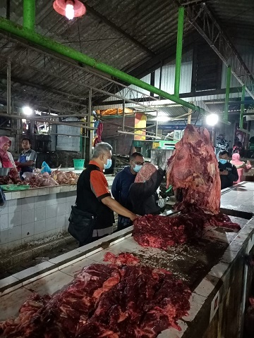 Jelang Idul Fitri 1442 H, Disperpa Kota Magelang Gelar Operasi Penertiban Penjualan Daging Dan Hasil Ternak