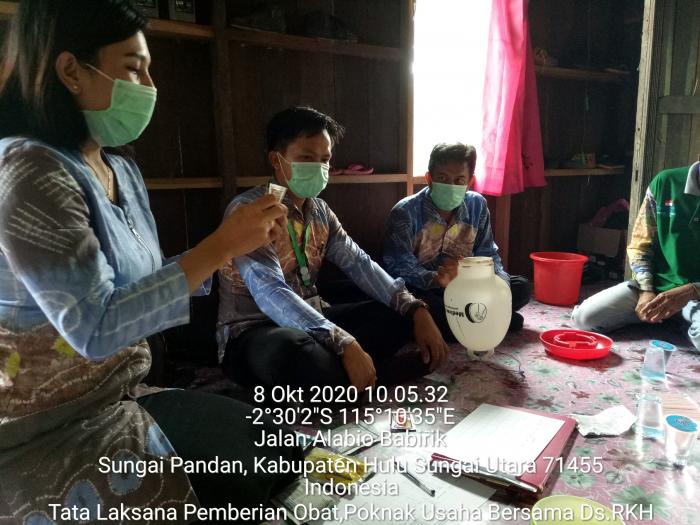 Tata Laksana Pemberian Obat Ternak Bersama Keswan dan Kesmavet di Kelompok Ternak Usaha Bersama Ds. Rantau Karau Hilir Kec. Sungai Pandan