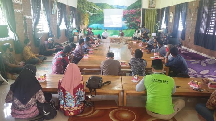 TRANSFORMASI KELEMBAGAAN TANI  MENJADI KELEMBAGAAN EKONOMI PETANI  DALAM BENTUK GAPOKTAN BERSAMA/BUMP