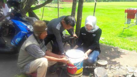 PUPUK ORGANIK CAIR (POC)