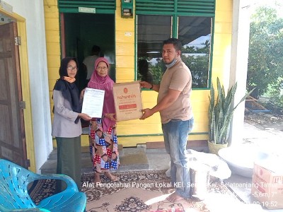 Penyaluran Bantuan Alat Pengolahan Pengembangan Pangan Lokal APBD Provinsi Tahun 2021 