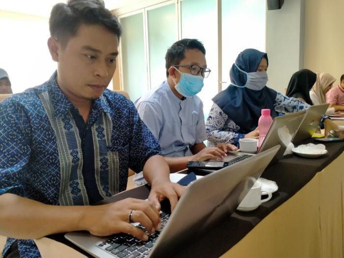 Upgrading Petugas Simluh Dalam Mendukung Konstratani Sebagai Pusat Data Dan Informasi  Di Tingkat Kecamatan