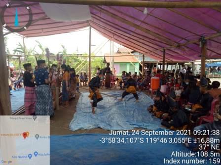 Tradisi Pesta Panen (Mappadendang) Di Desa Buae, Kecamatan Watang Pulu Kabupaten Sidenreng Rappang